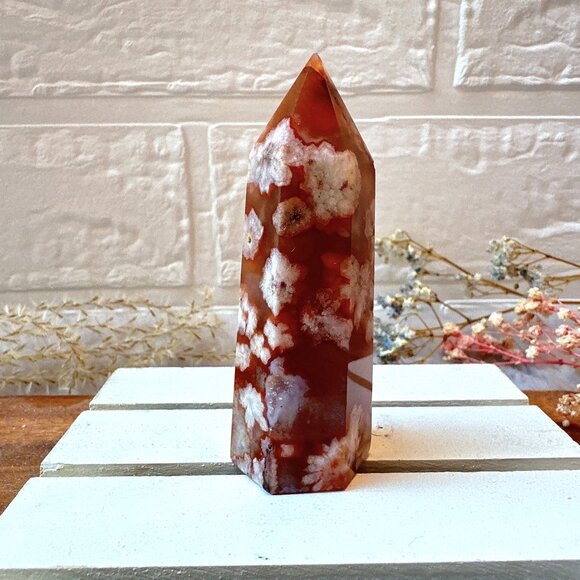 Gorgeous Small Carnelian with Flower Agate Tower - Picture 7 of 7